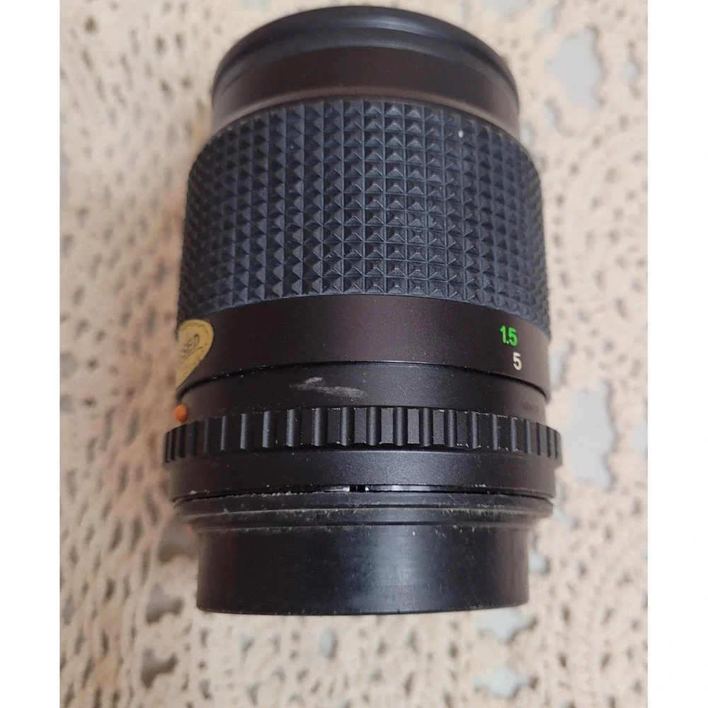Vivitar 135 millimeter lens auto
